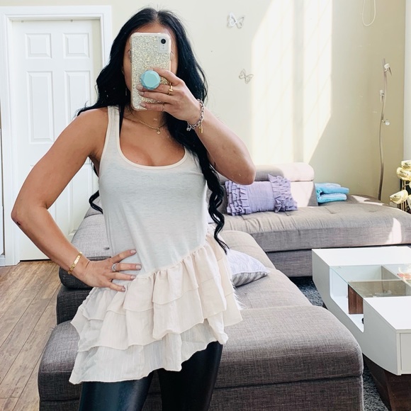 ๐ 3 TIER RUFFLE TANK TOP